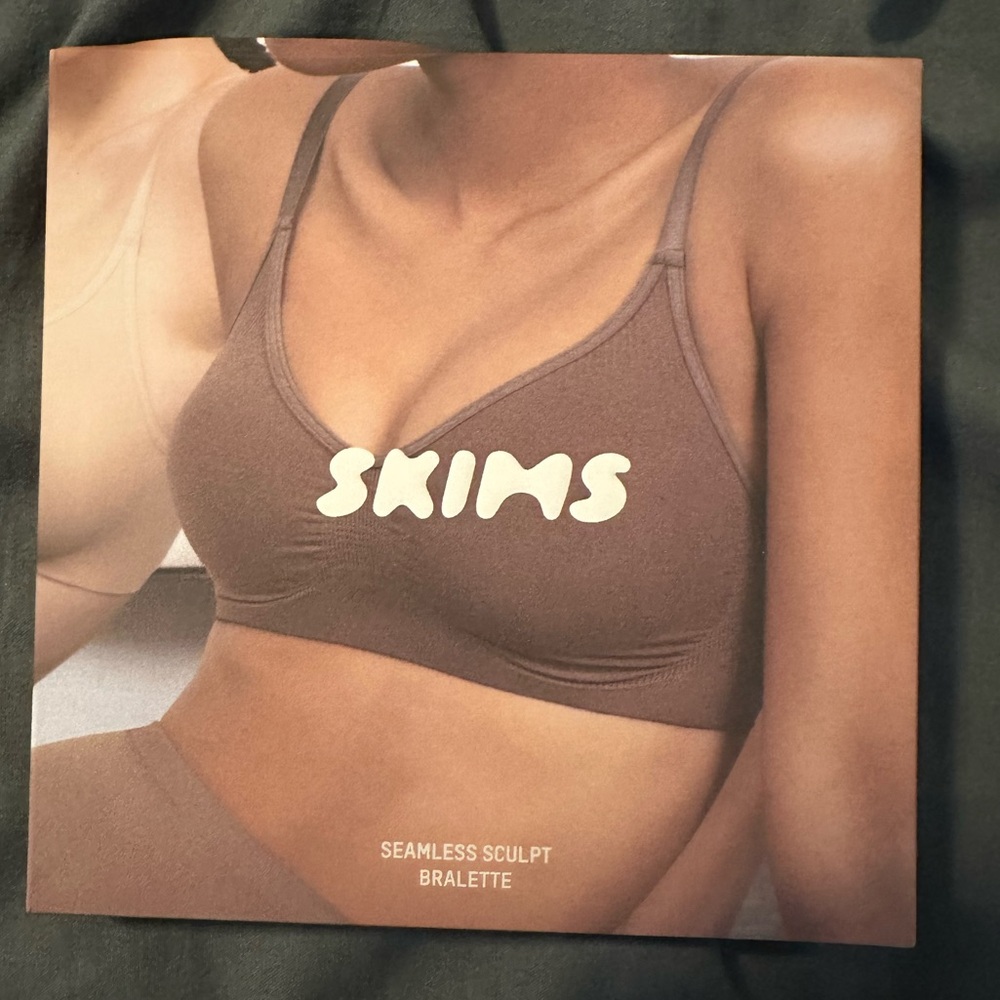 SKIMS Seamless Sculpt Bralette